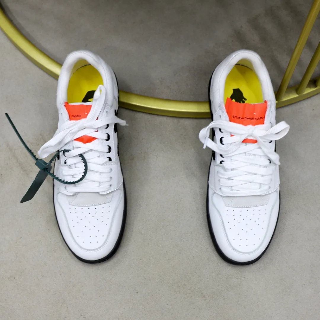Men's shoes: 462💰💶【off-white】👫 Original one-to-one replica, high-end quality🥳The latest model has not been listed on the official website yet, the top version. Fabric: Imported original leather splicing Lining: Imported breathable mesh Outsole: Original rubber soft, light and wear-resistant Outsole Male 38-44 (customized for 45 and 46)